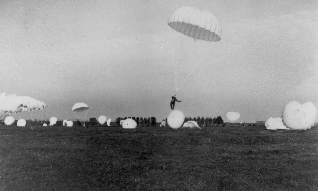German paratroopers of the 22nd Air Landing Division under general Hans Graf von Sponeck, landing at Ockenburg airstrip near The Hague on 10 May 1940 at 04.30 hours in the morning.