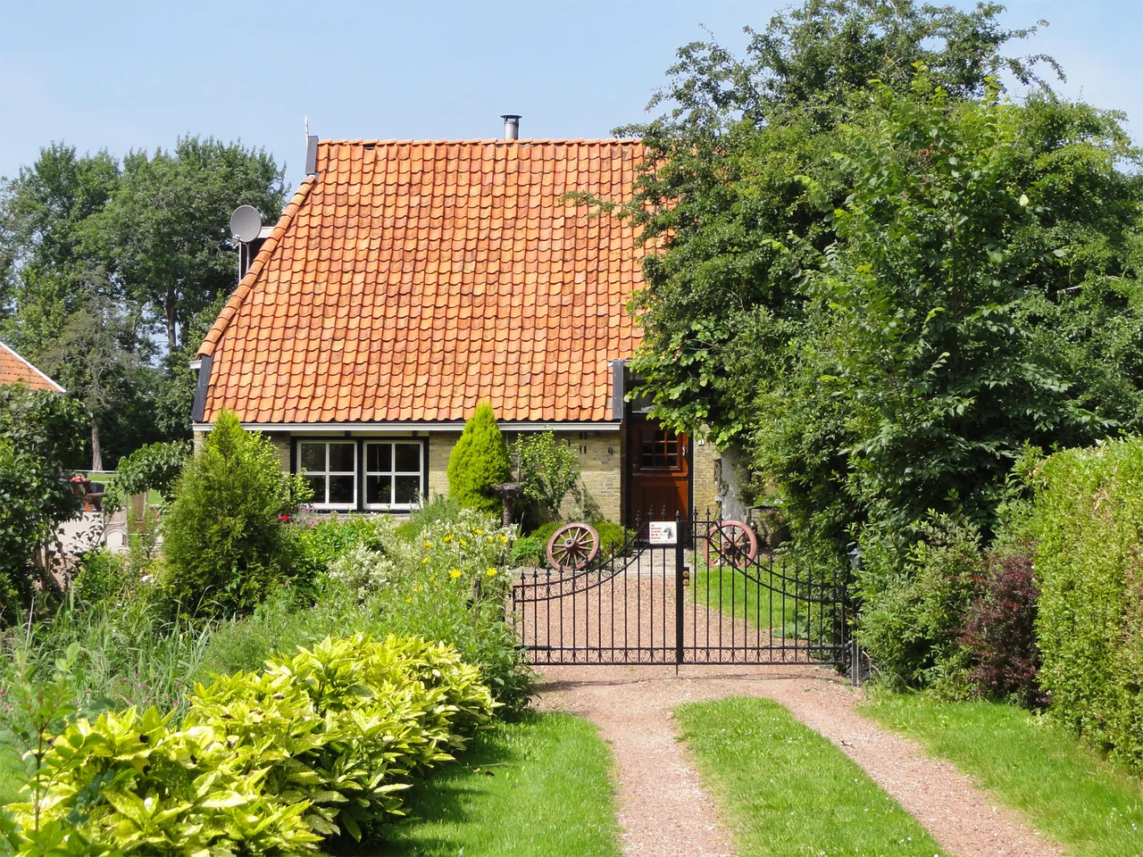 Daglonershuisje op terrein voormalige Liauckemastate