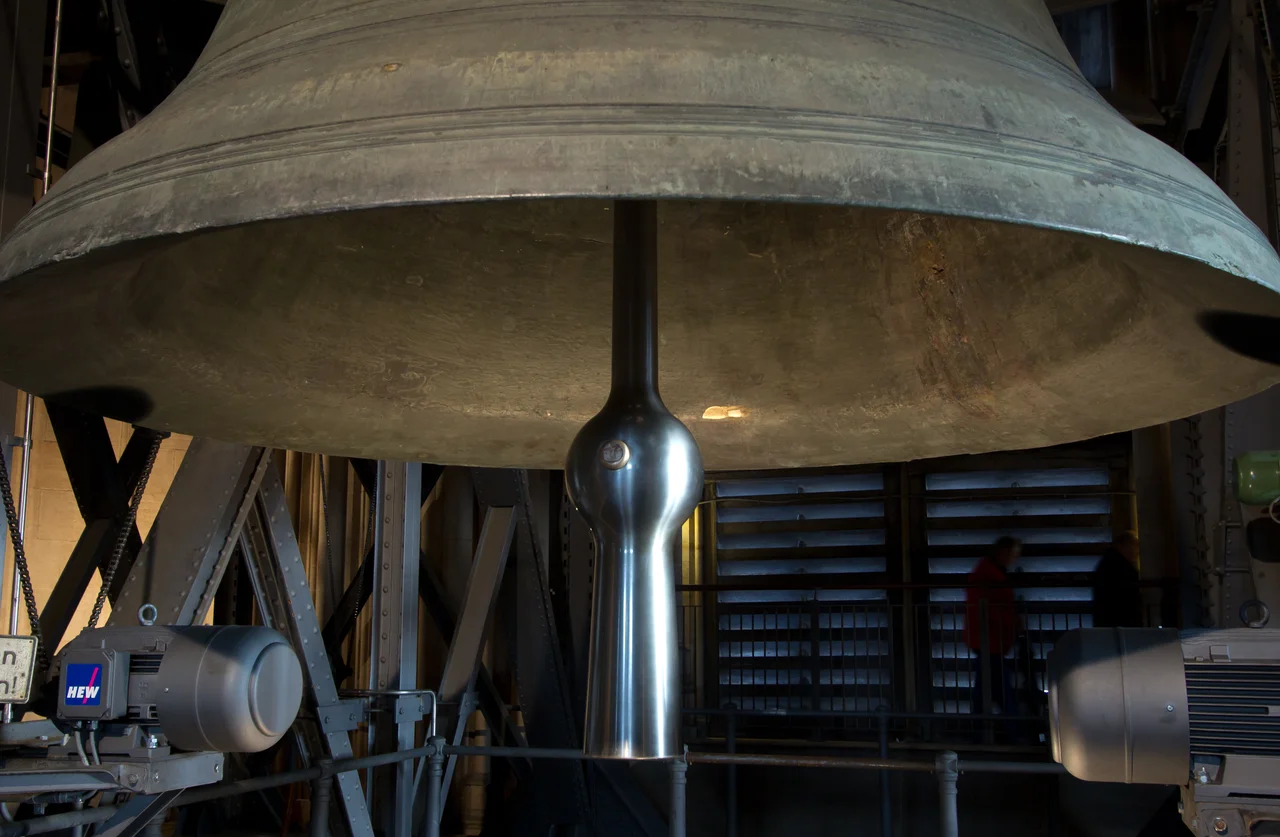 Petersglocke (St. Peter's Bell) with new Clapper appr. one year after loosing the old clapper while chiming on January 6th, 2011