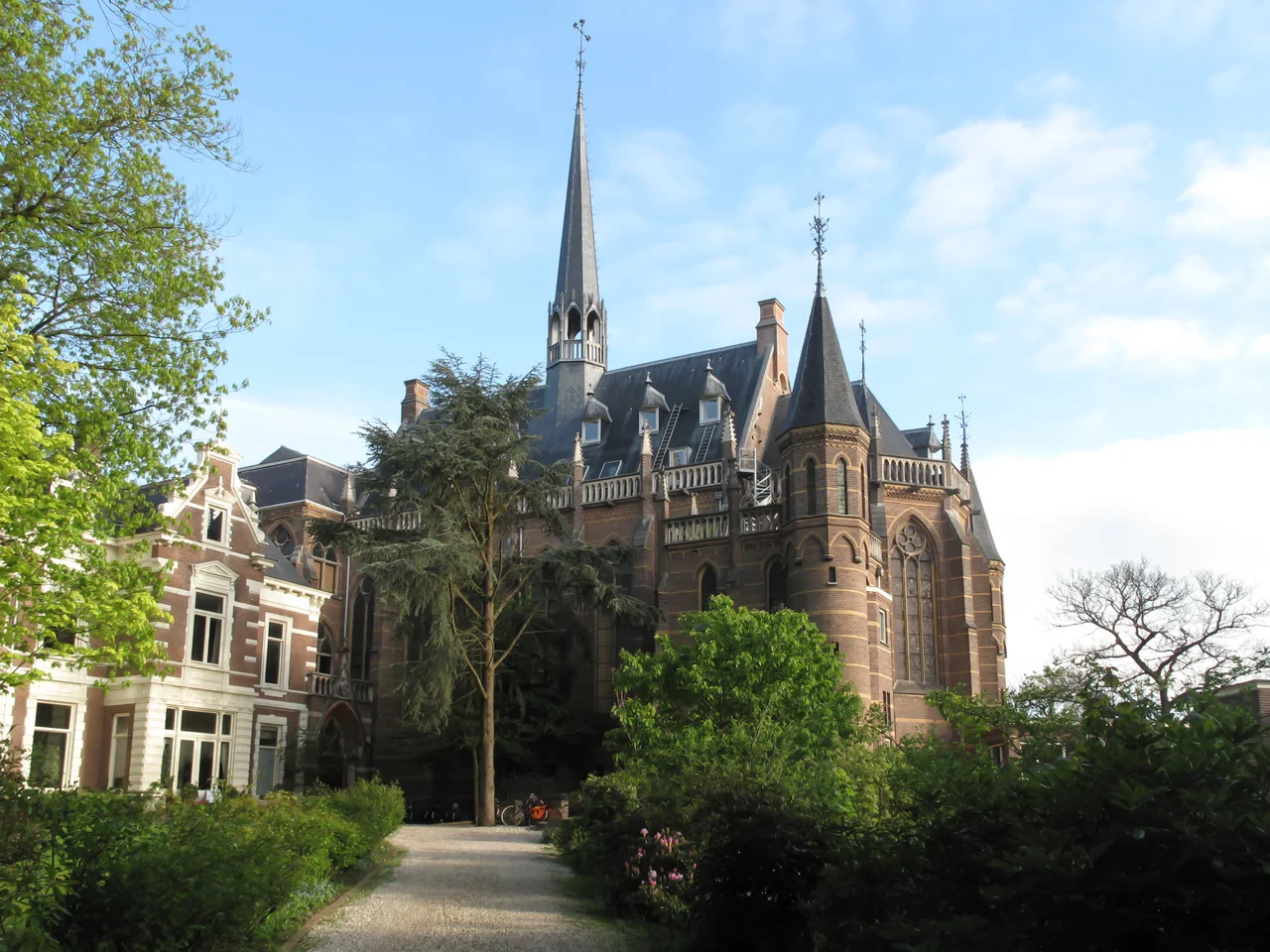 Ubbergen, church: de Notre Dame des Anges
