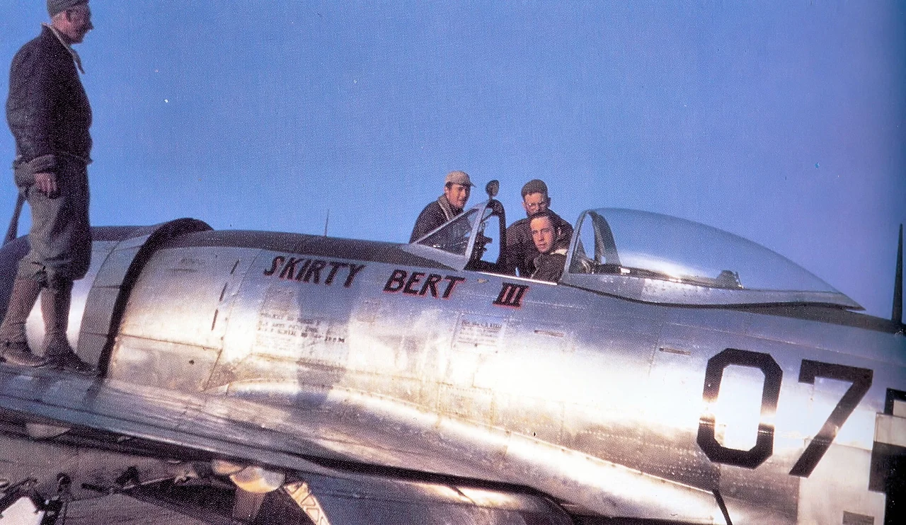 514th Fighter Squadron P-47 Thunderbolt "Skirty Bert III", Münster-Handorf Airfield (Y-94), Germany, 1945