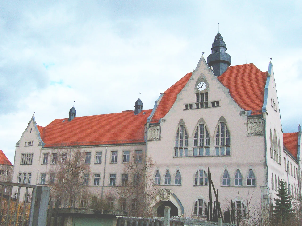 Hauptgebäude des Franziskaneum Meißen