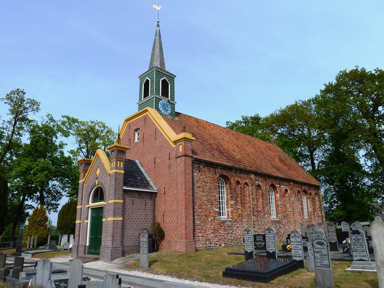 Hervormde kerk van Nuis (Marum, Groningen, Nederland).