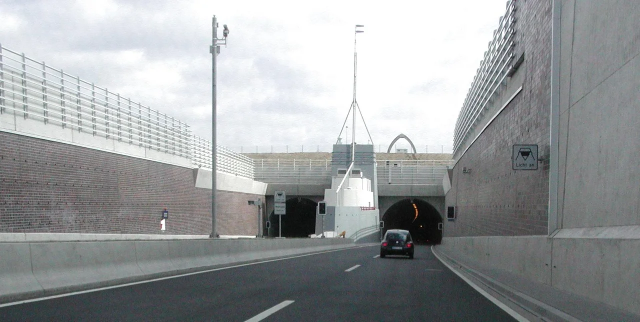 Driving into the Wesertunnel from western direction, Stadland, Lower Saxony, Germany
