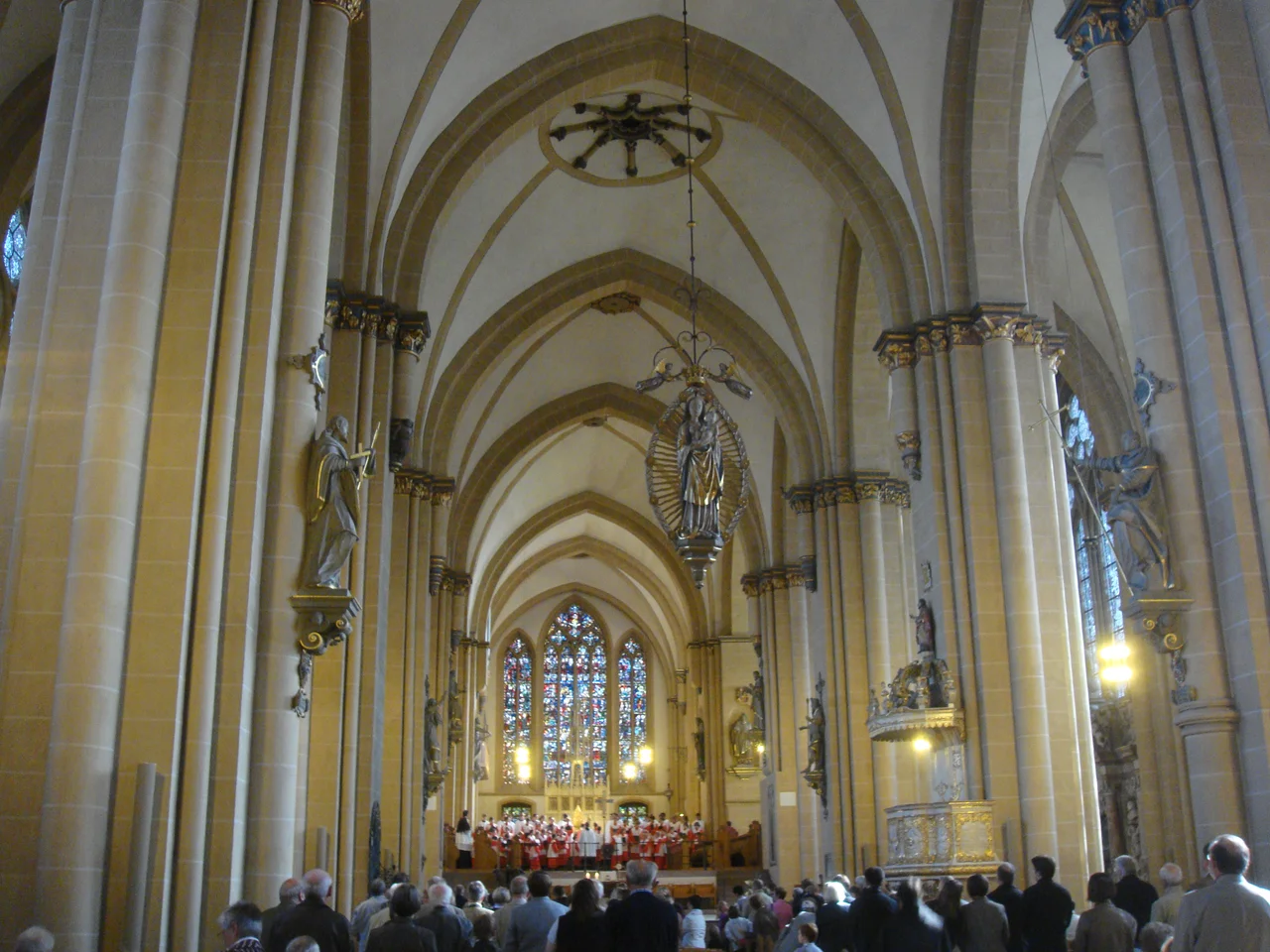 Sunday service in the cathedral of Paderborn, Germany, with the Domchor (Cathedral Choir)