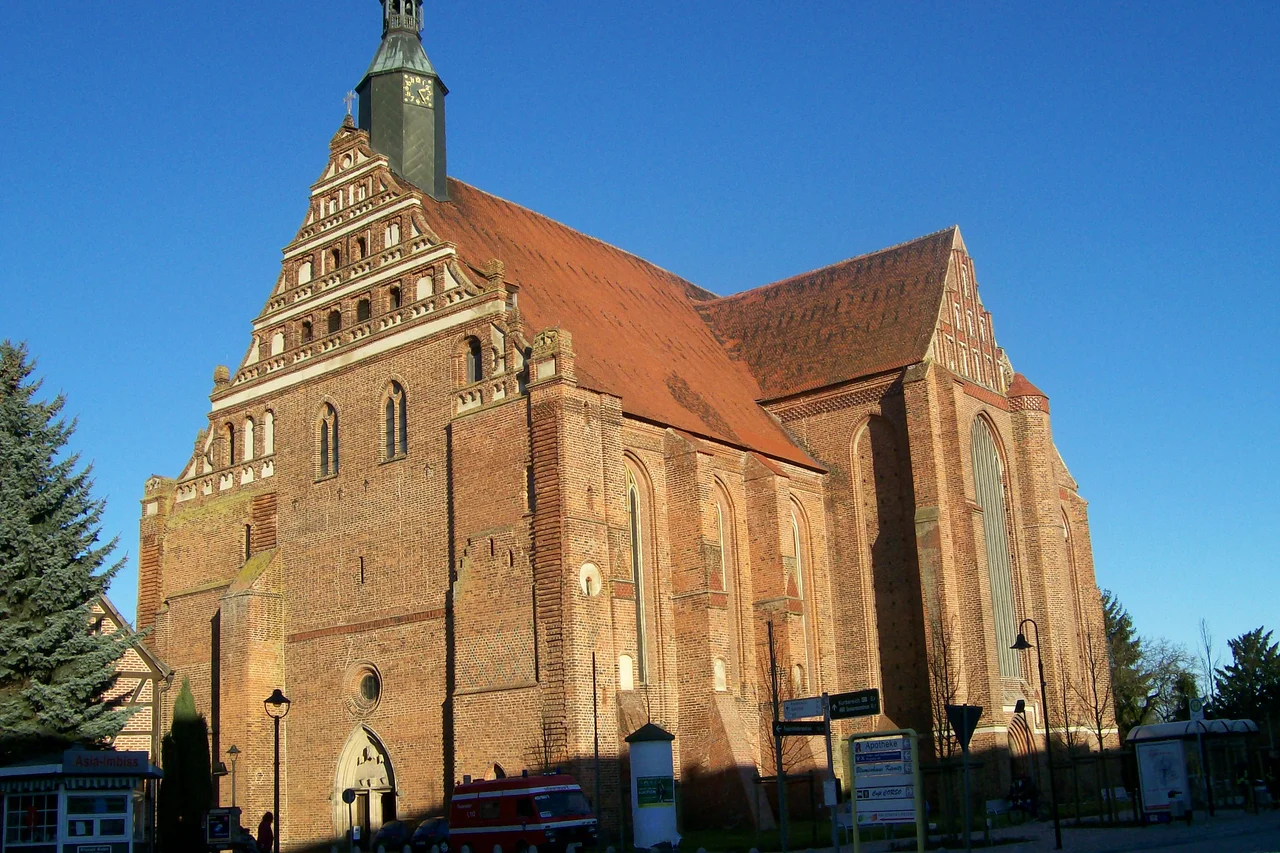 Wunderblutkirche St. Nikolai de:Wunderblutkirche (Bad Wilsnack) in Bad Wilsnack, Brandenburg