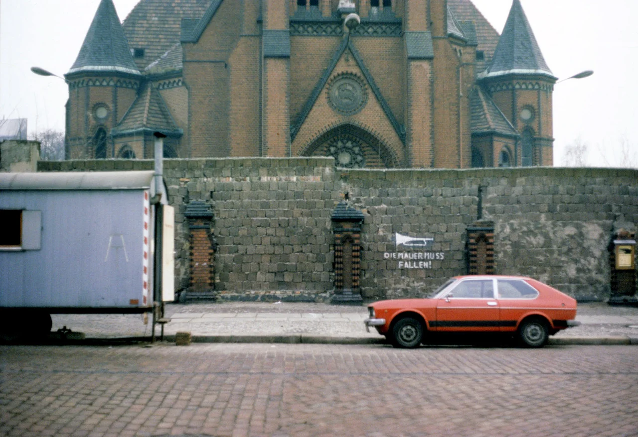 Berlin, Bernauer Straße, Versöhnungskirche, 12. Januar 1978