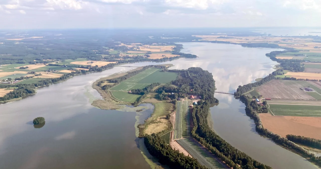 Lake Köyliönjärvi and Kirkkosaari island.