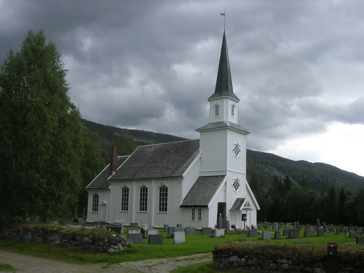 no:Grane kirke i Grane kommune, Nordland