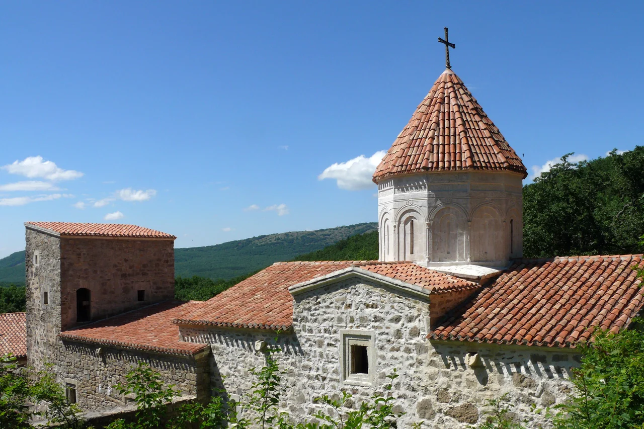 Staryi Krym_Armenian monastery of Surb Khach