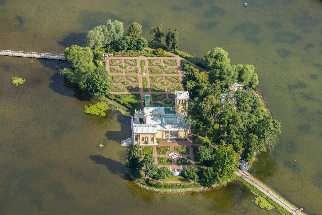 The Tsaritsyn Pavilion on the grounds of Peterhof Palace, Petergof, Saint Petersburg, Russia.