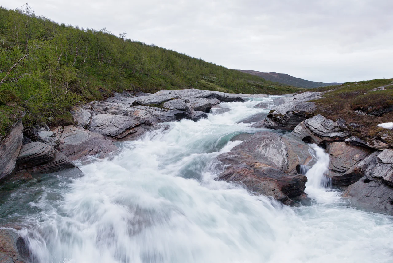Låddejåhkå river along the Nordkalottruta in Padjelanta National Park