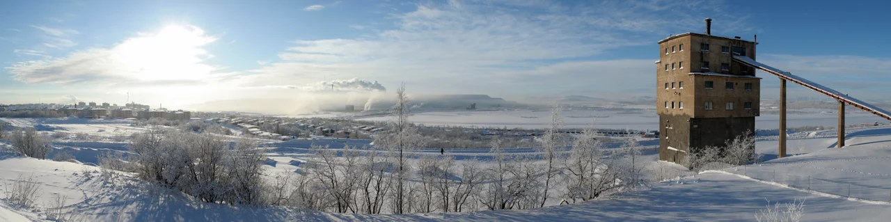 View on Kiruna from the old mine (Luossavaara) to the new mine (Kiirunavaara)