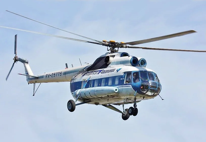 A Baltic Airlines Mil Mi-8P over the Peter and Paul Fortress Helipad (ULLQ), Russia (cropped version of the this file)