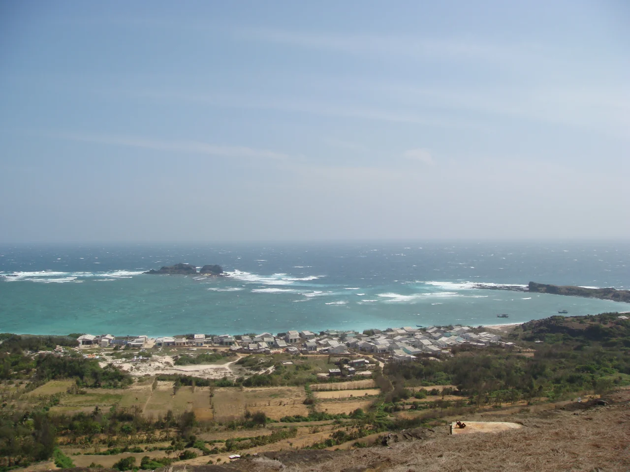 Chùa Linh Sơn ở Phú Quý