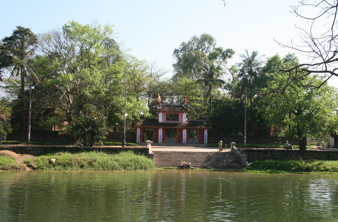 Chùa Diệu Đế (Dieu De Pagoda), Huế, Việt Nam
