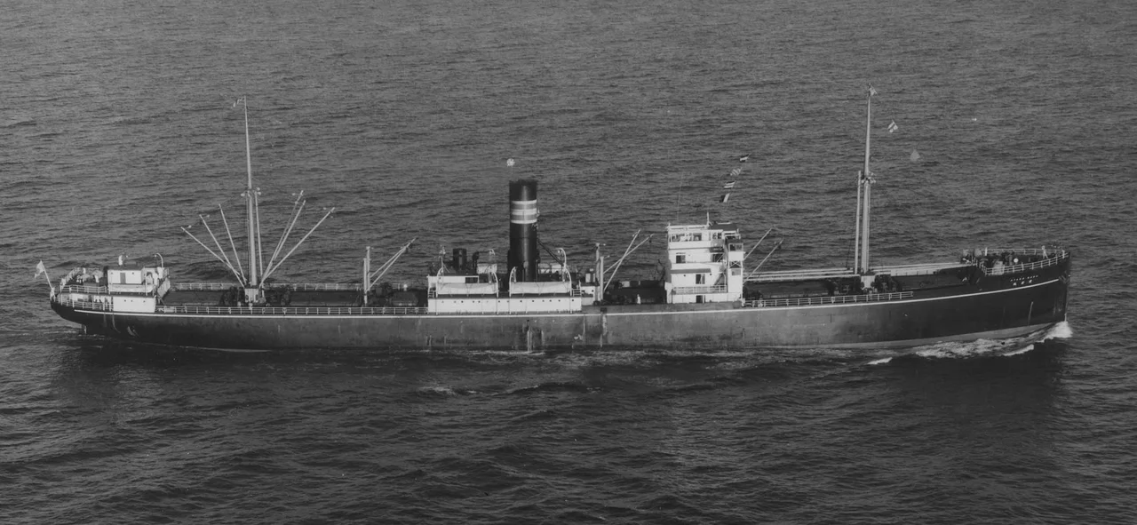 Atago Maru steaming near the Hawaiian Islands in October of 1937