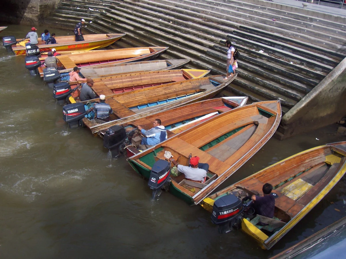 Water taxis awaiting passengers near Jalan McArthur, Bandar Seri Begawan, Brunei.