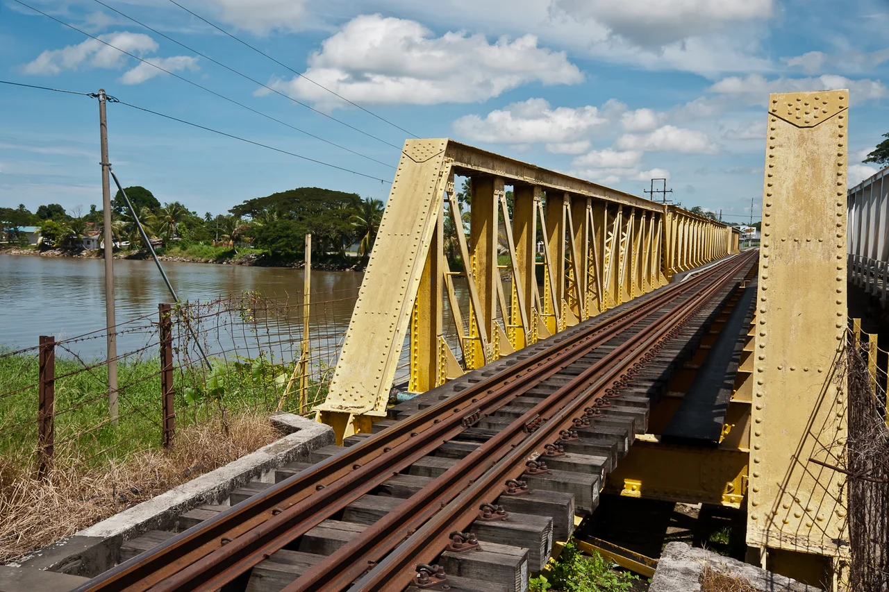 Papar (Sabah), The Railway bridge over the Papar River