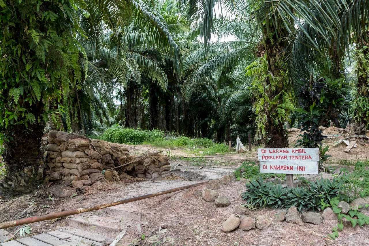 Tunku, Sabah: Military control station near Kg. Tanduo; used during Lahad Datu Standoff 2013