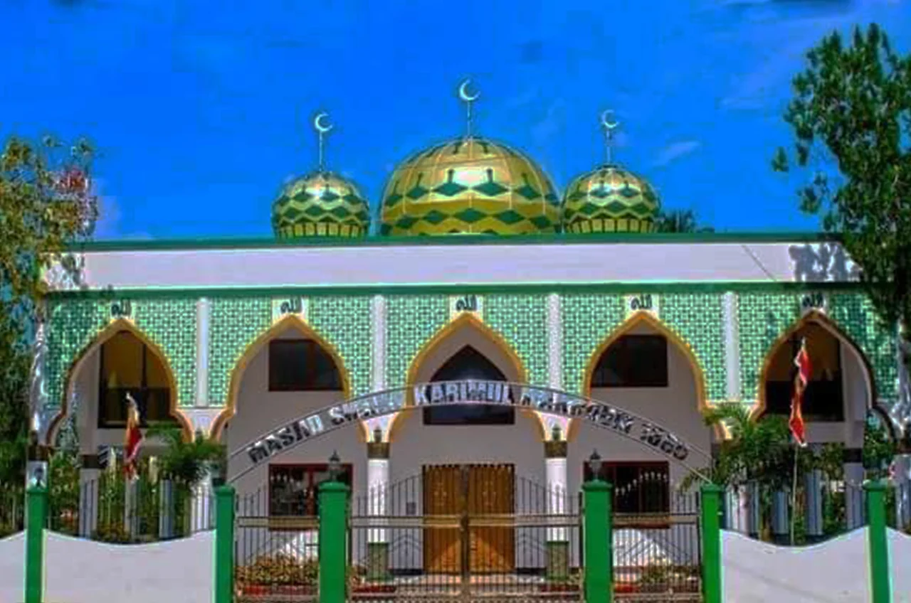 The first-ever mosque in the Philippines built by Arab missionary Sheikh Karimul Makhdum at the Simunul Town of Tawi-Tawi.