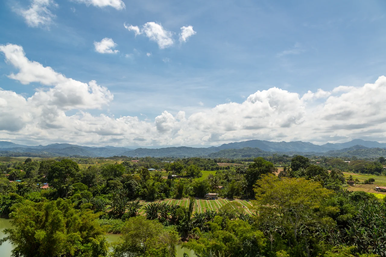 Tuaran, Sabah: Panoramic view from Ling San Pagoda, Crocker Mountain Range)