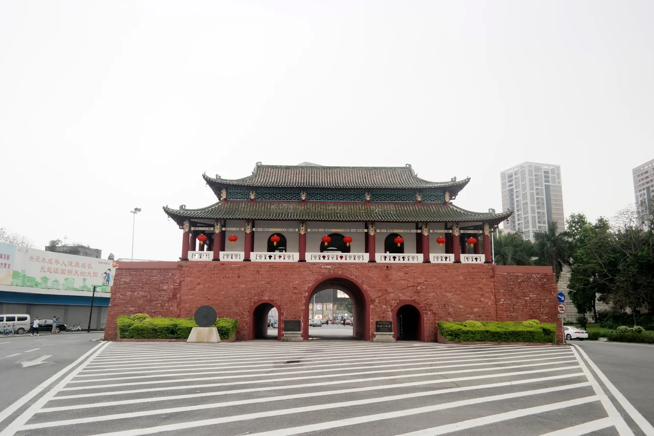 Lianhua Mountain in Chang'an Town, Dongguan.