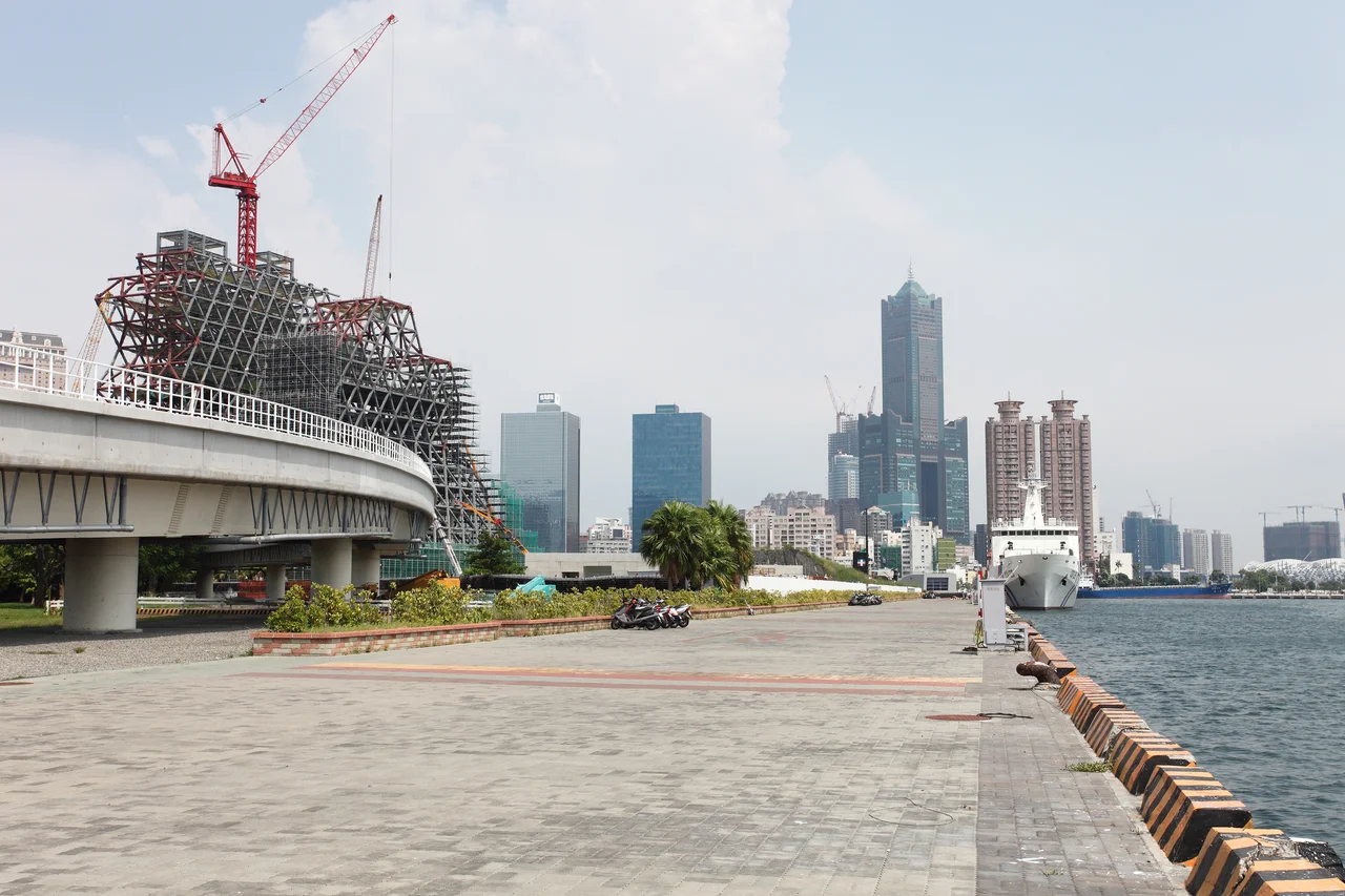 Skyline of Kaohsiung harbor from Pier 2 Art District, Kaohsiung, Taiwan in 2017. On the left, one can see Kaohsiung Music Center, which is under construction.