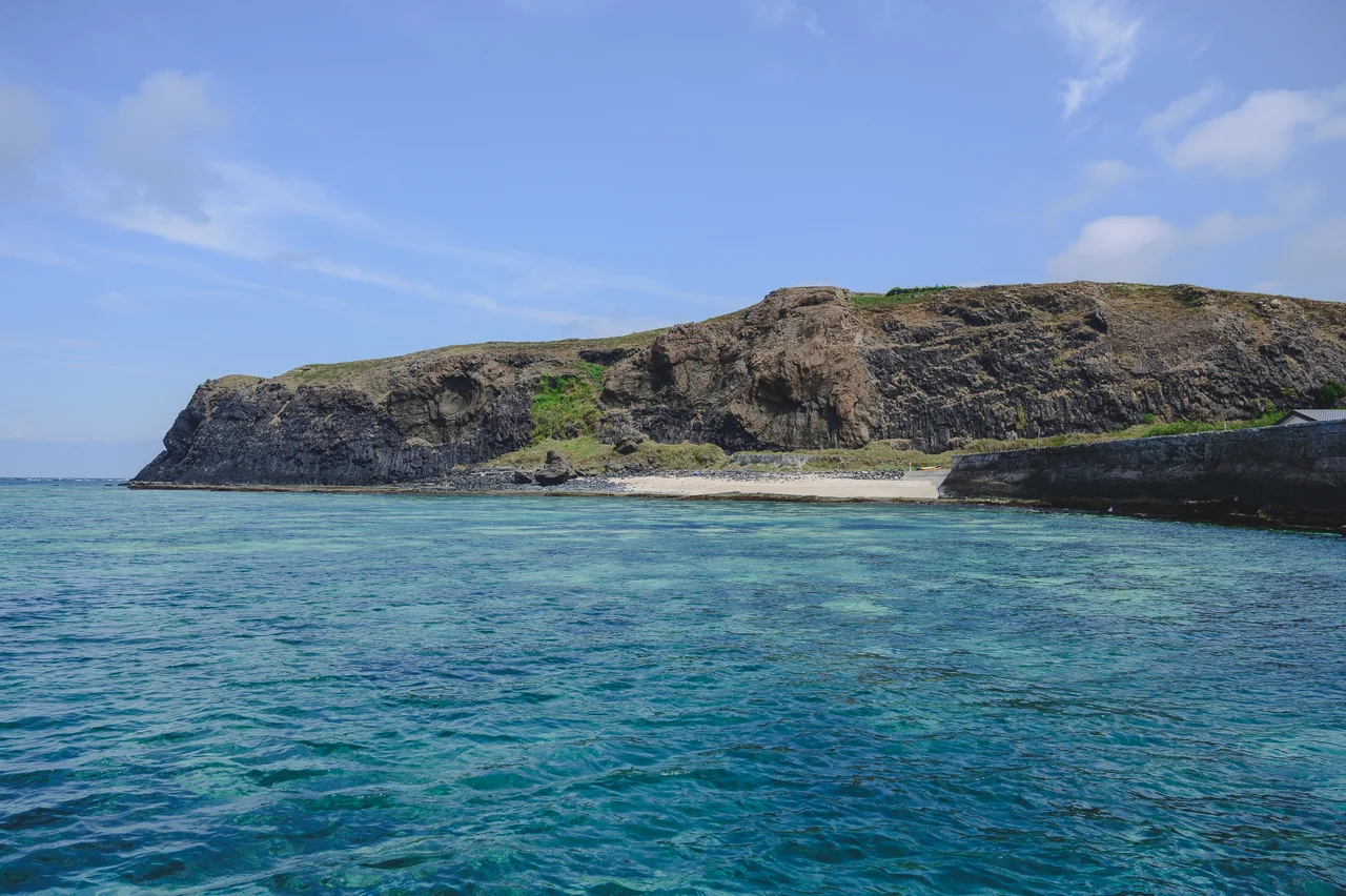 ​澎湖東吉嶼東吉之眼，為澎湖東吉嶼代表性自然景觀與天然的玄武岩地質。