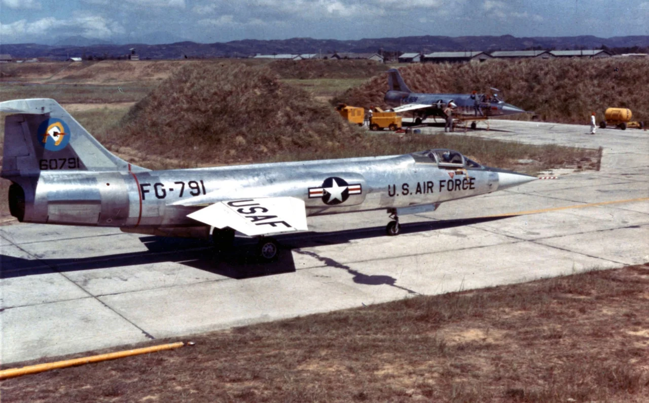 A U.S. Air Force Lockheed F-104A-20-LO Starfighter (s/n 56-0791) of the 83rd Fighter Interceptor Squadron at Taoyuan Air Base, Taiwan, on 15 September 1958, during the Quemoy Crisis (Operation "Jonah Able").