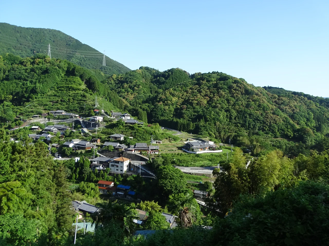 Mountain Scenery near Koyasan - Japan - 01